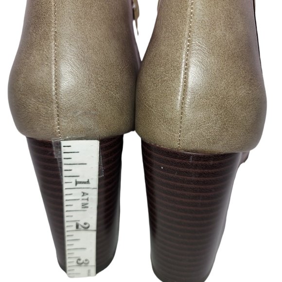 Report Open Toe Laser Cut Booties Women's Size 7 1/2 - Picture 5 of 6